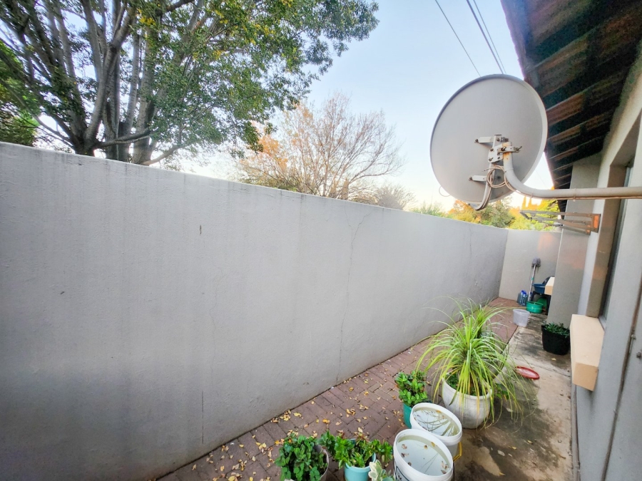 2 Bedroom Property for Sale in Flamwood North West
